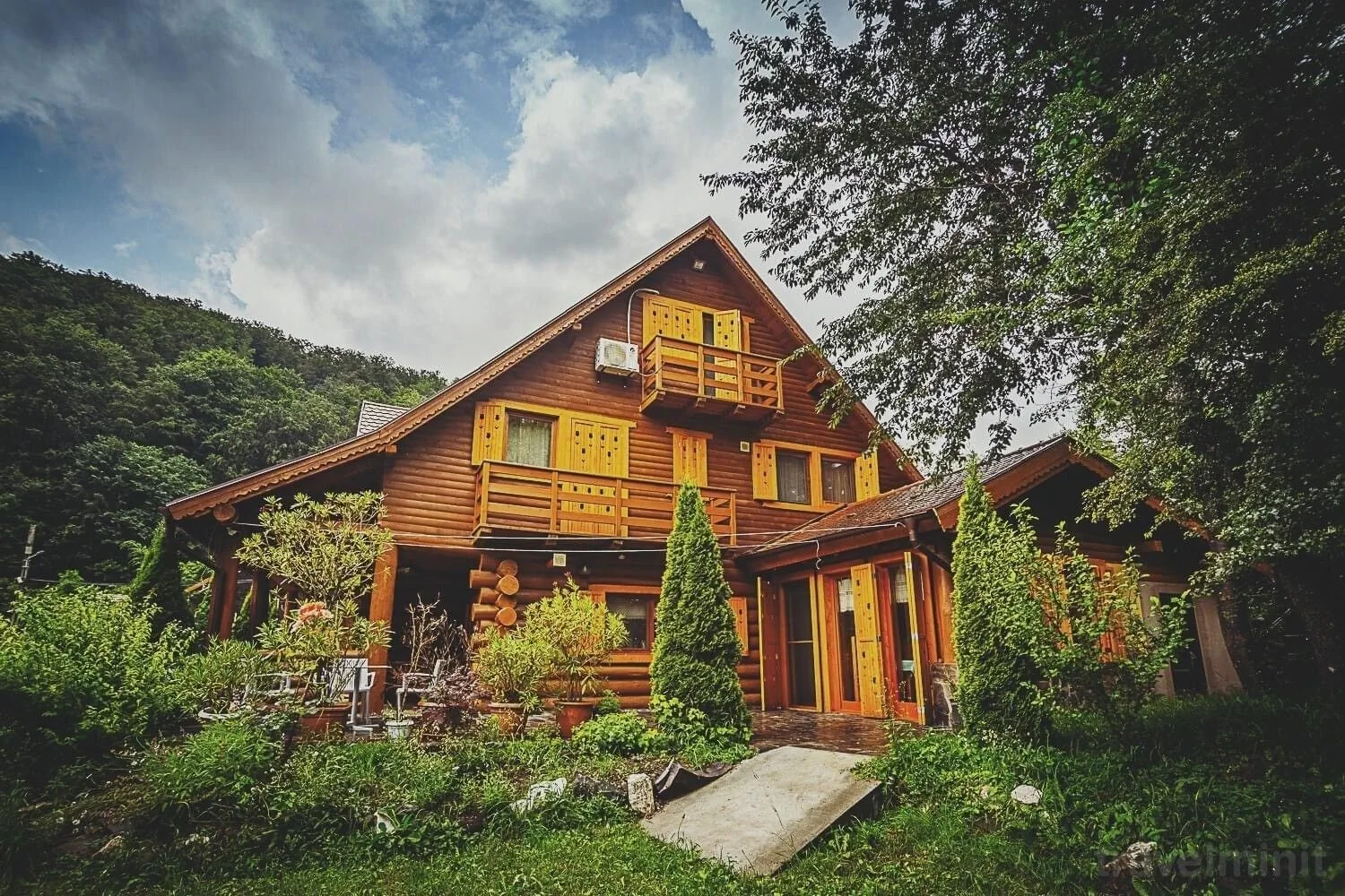 Pensiune Agroturistică Csodál-lak Câmpu Cetății