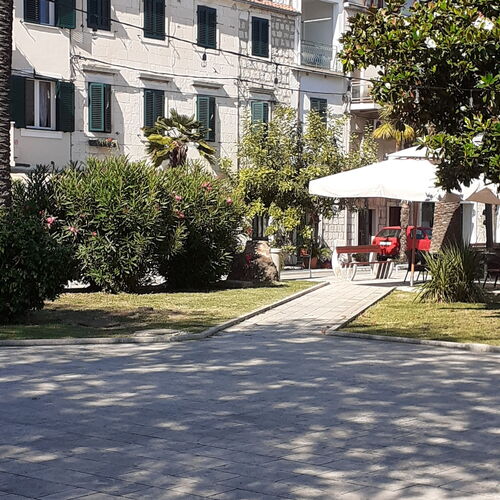 Apartmanok A Tenger Mellett Kastel Kambelovac, Kastela - 18267 Kaštel Kambelovac  2