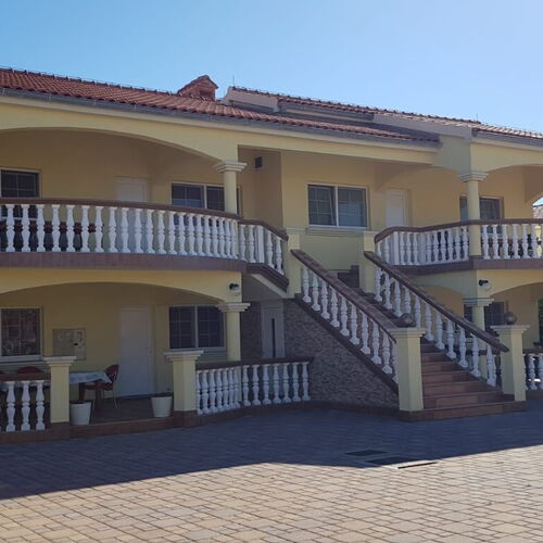 Apartmanok Parkolóhellyel Vir - 18407  2