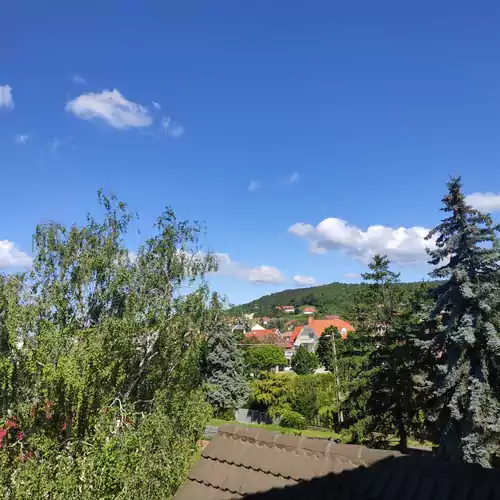 Kristály Apartmanház Vonyarcvashegy 004 kép
