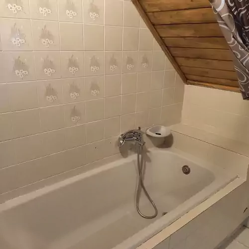 Kristály Apartmanház Vonyarcvashegy 006 kép