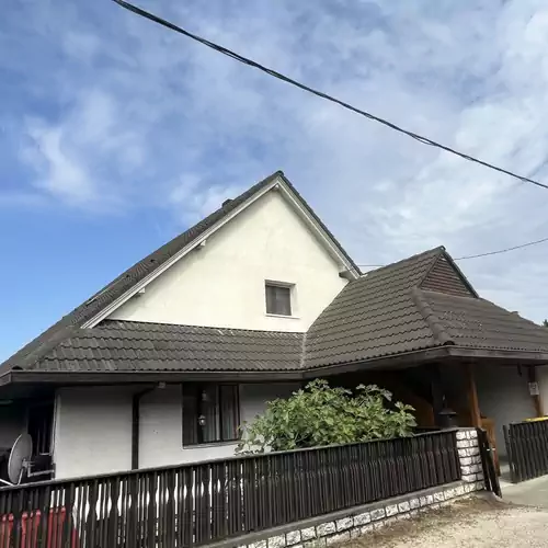 Kristály Apartmanház Vonyarcvashegy 018 kép