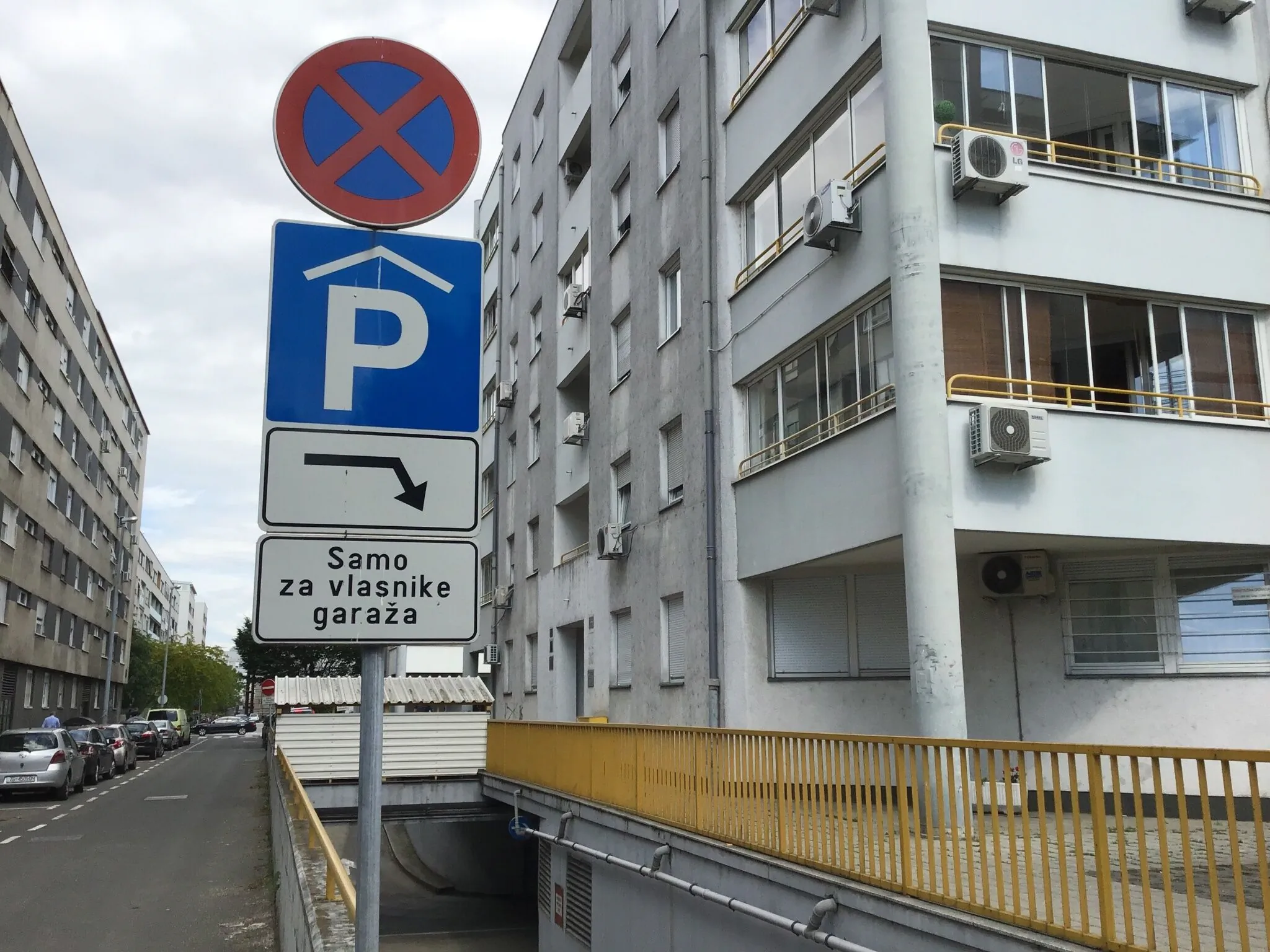 Apartman Cosy With Garage Zagreb