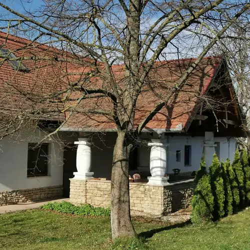 Hársfa Home Vendégház Mencshely 004 kép
