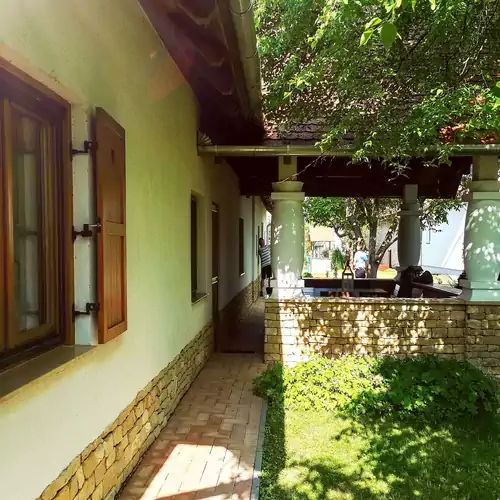 Hársfa Home Vendégház Mencshely 005 kép