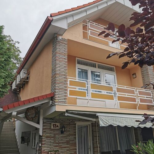 Májusfa Apartman Balatonszárszó  2