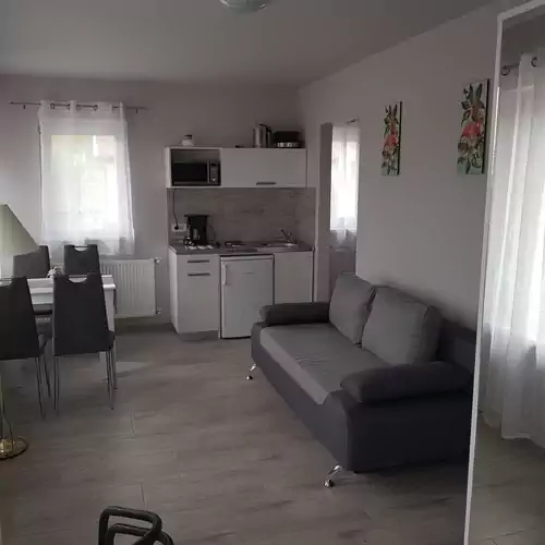 Flamingó Apartmanház Hévíz 016 kép