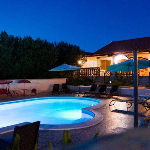 Apartmani Ana With Pool Kakma Biograd na Moru  3
