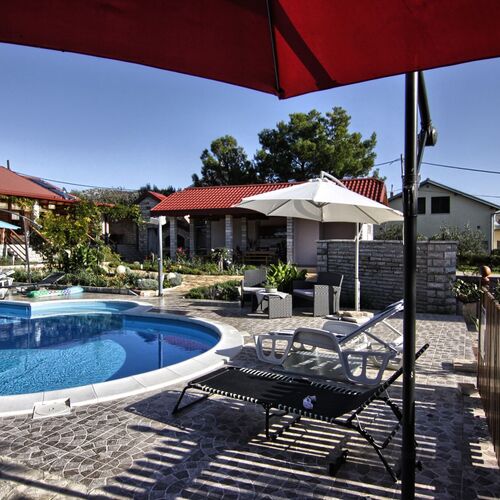 Apartmani Ana With Pool Kakma Biograd na Moru