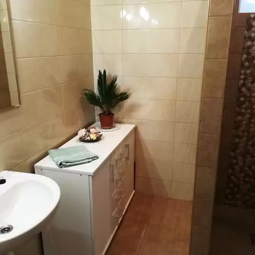 Csaba Apartman Hajdúszoboszló 006 kép