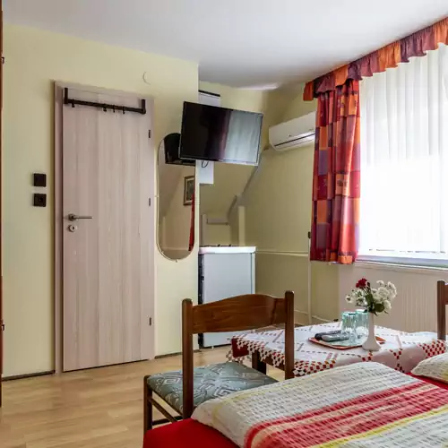 Magdalena Apartmanház Keszthely 034 kép