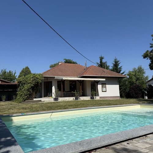 Charlie Porta Vendégház Abádszalók