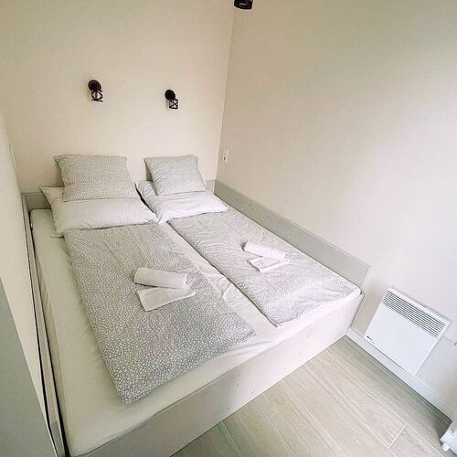 Lakeside Studio Apartment Keszthely  4
