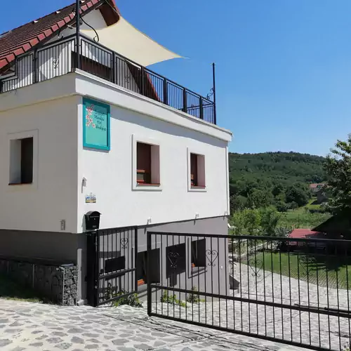 Mandula Kert Apartman Szigliget 013 kép