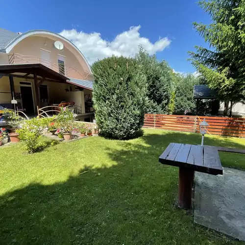 Léna Apartman Balatonszárszó 003 kép