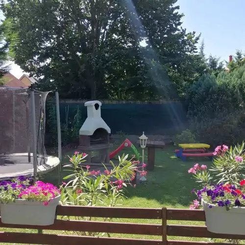 Léna Apartman Balatonszárszó 005 kép