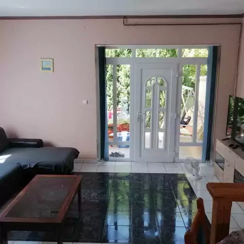 Léna Apartman Balatonszárszó 009 kép