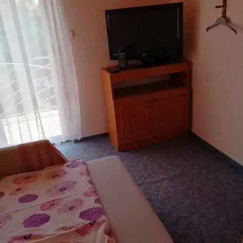 Léna Apartman Balatonszárszó 011 kép