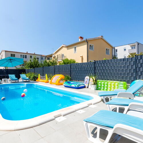 Apartman Kaštel Novi - CDT530  3