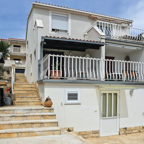 Apartman Okrug Gornji - CDF073  2