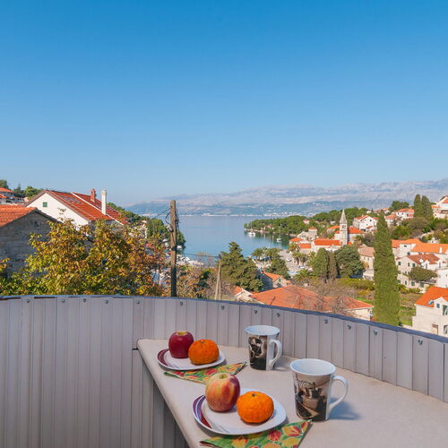 Apartman Splitska - CDB650  2