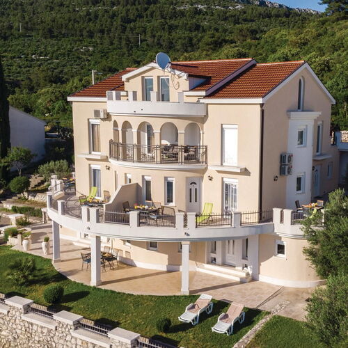 Apartman Komarna - CDR308  3