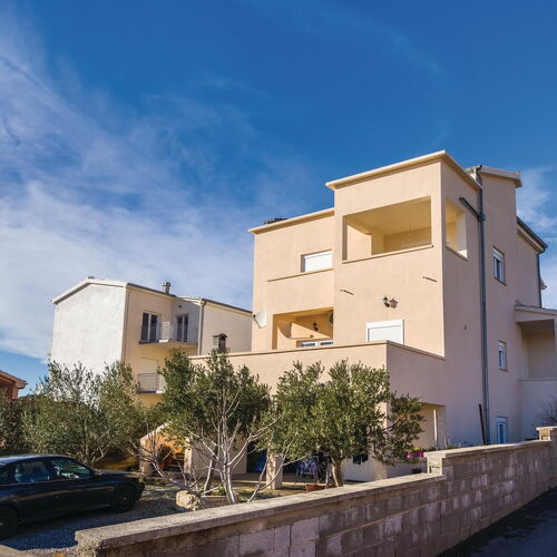 Apartman Maslenica - CDA436  2