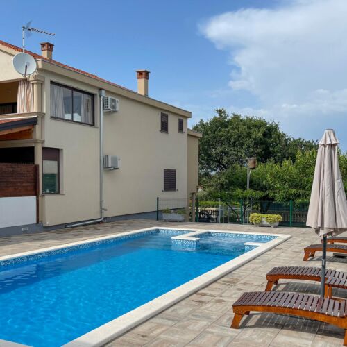 Apartman Sukošan - CDA576