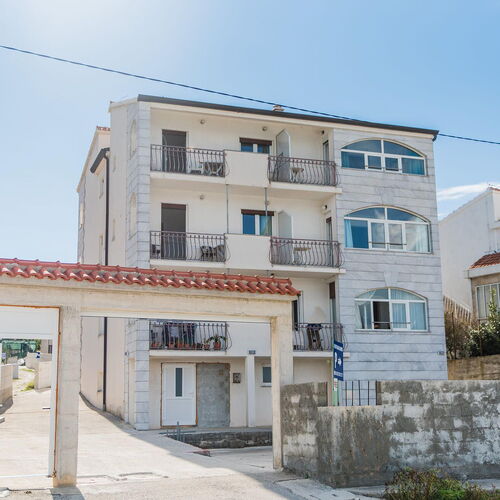 Apartman Slatine - CDC526  2