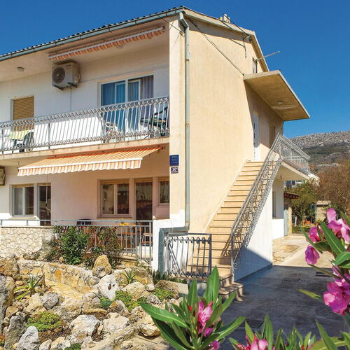 Apartman Kaštel Kamblelovac - CDF312  2