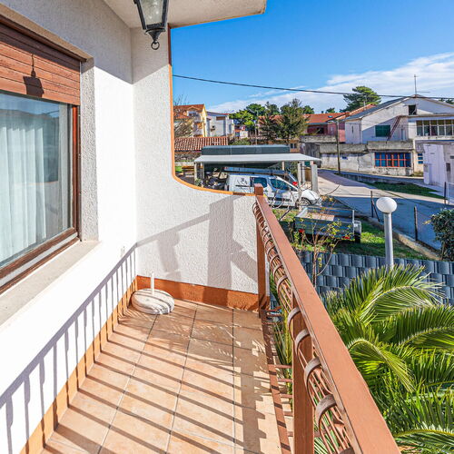 Apartman Kaštel Kamblelovac - CDF842  3