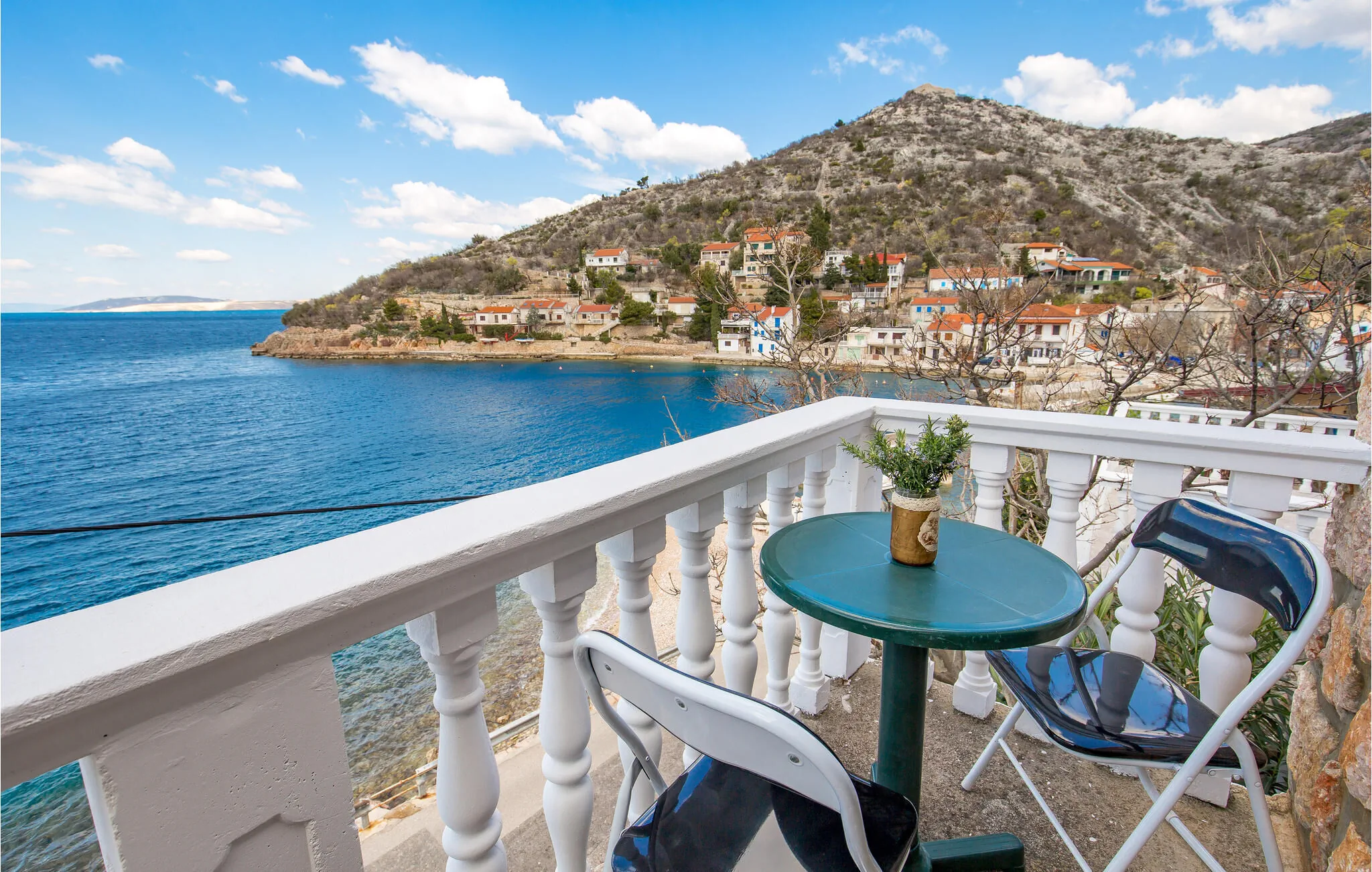 Apartman Starigrad - CKV569