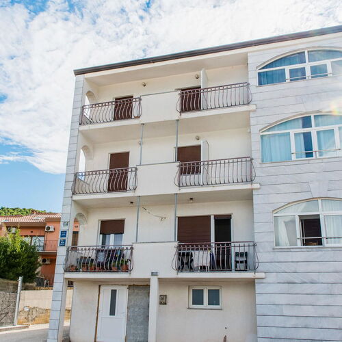 Apartman Slatine - CDC525  2