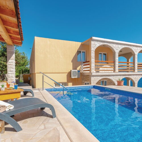 Apartman Karbuni - CDS635  2