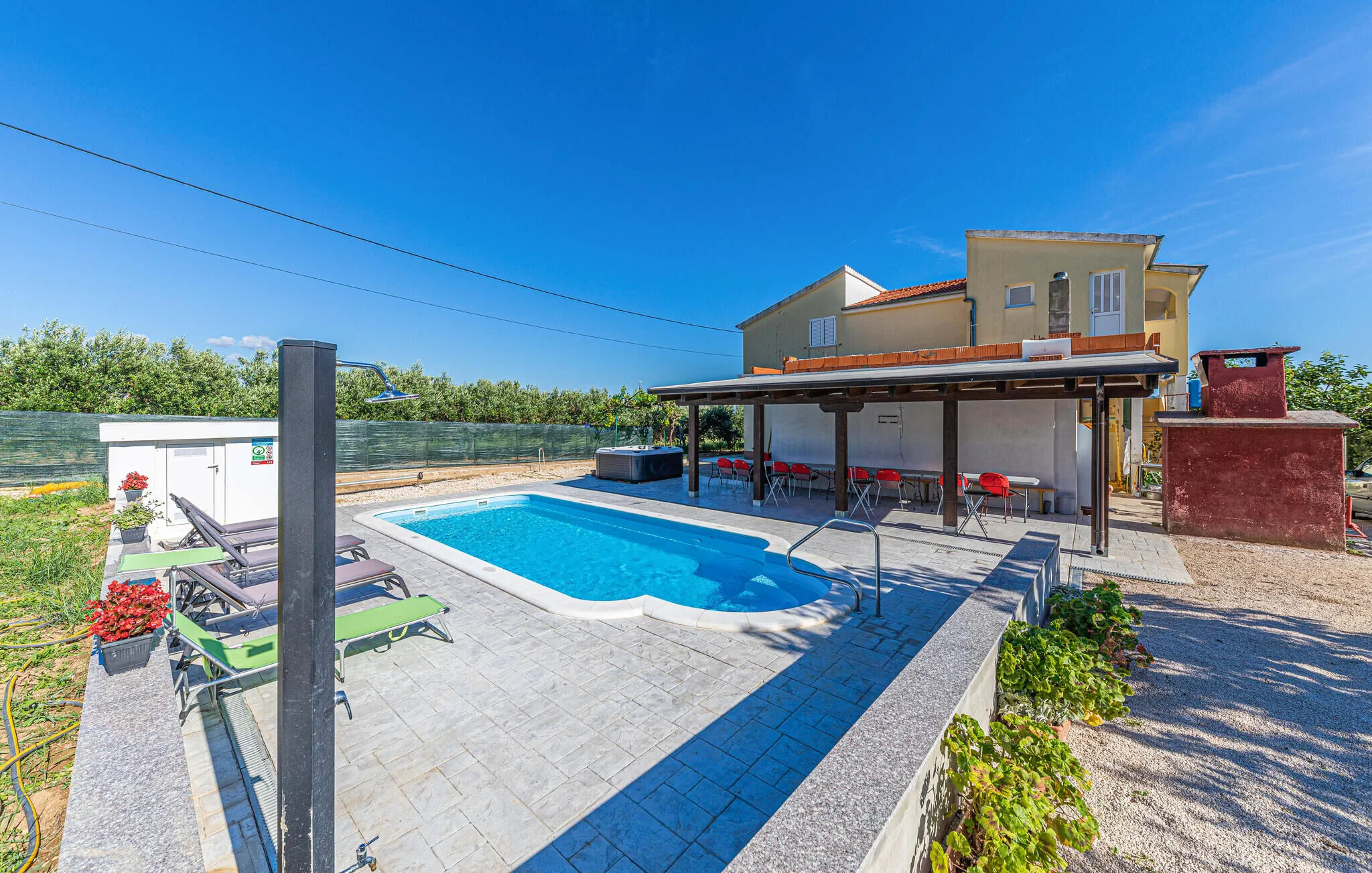 Apartman Kaštel Novi - CDF835