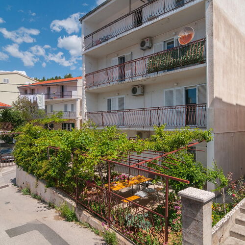 Apartman Dugi Rat - CDE691  2