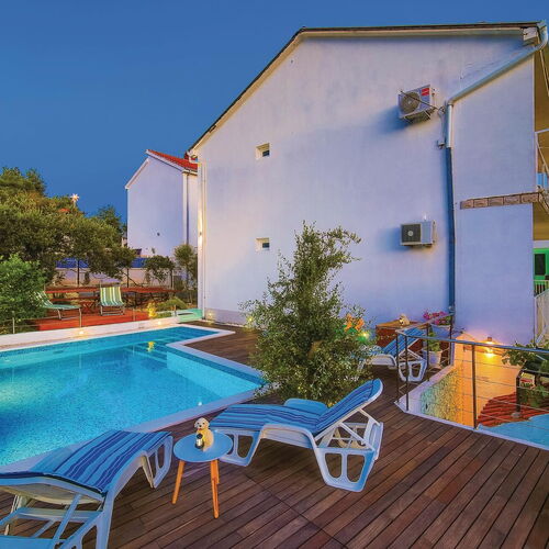 Apartman Okrug Gornji - CDC022  2