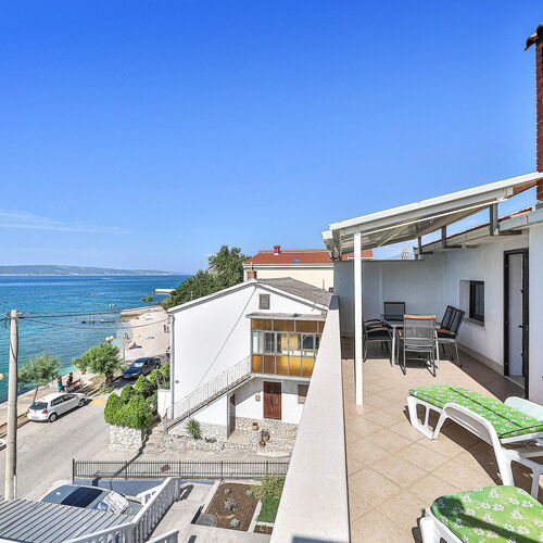 Apartman Kaštel Kamblelovac - CDF067  3