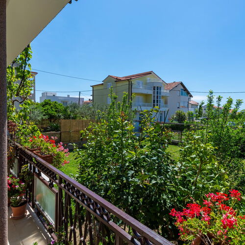 Apartman Kaštel Lukšić - CDT503  2