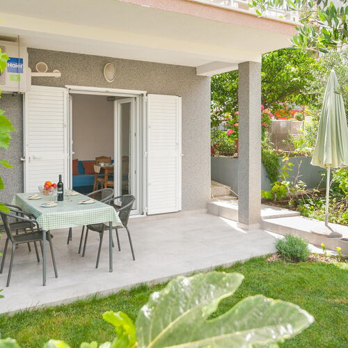 Apartman Podstrana - CDF765  2