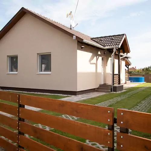 Krisztián Vendégház Balatonkeresztúr 003 kép