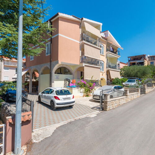 Apartman Sveti Filip i Jakov - CDA811  2