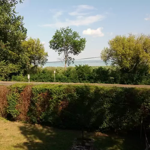 Lugas Apartmanok Badacsonytomaj 003 kép