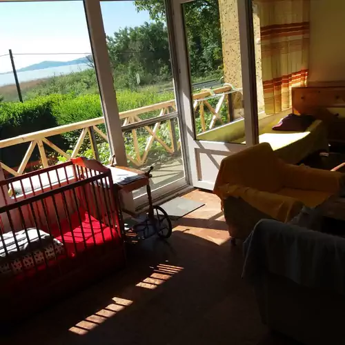 Lugas Apartmanok Badacsonytomaj 002 kép