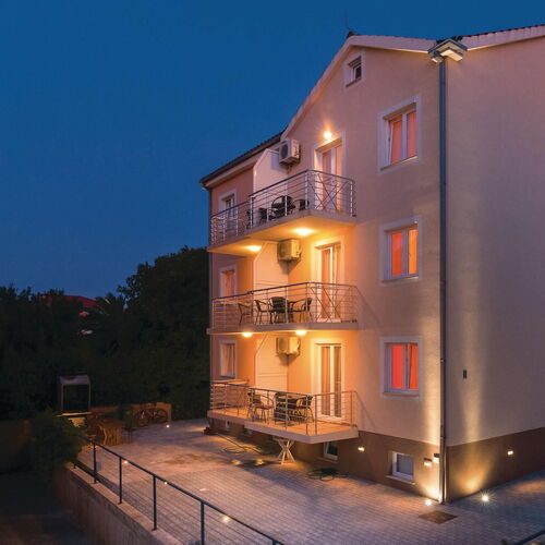 Apartman Supetar - CDB407  3