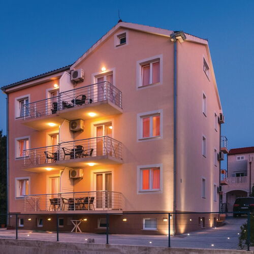 Apartman Supetar - CDB406  3