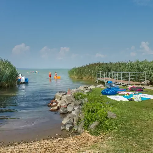 Kamilla Apartman Balatonmáriafürdő 009 kép