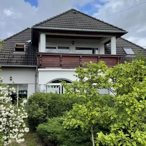 Medencés Kinga Villa Keszthely 001 kép
