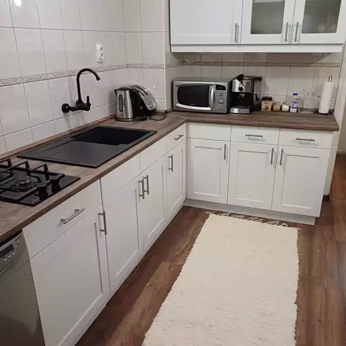 M és M Balatoni Apartman Balatonkenese 002 kép