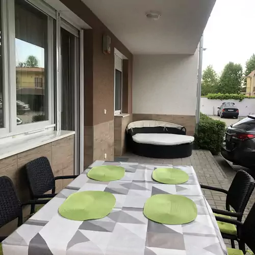 Mangó Wellness Apartman Siófok 003 kép